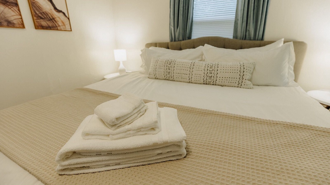 Photo of Bedroom in Cooper-Young Historic District
