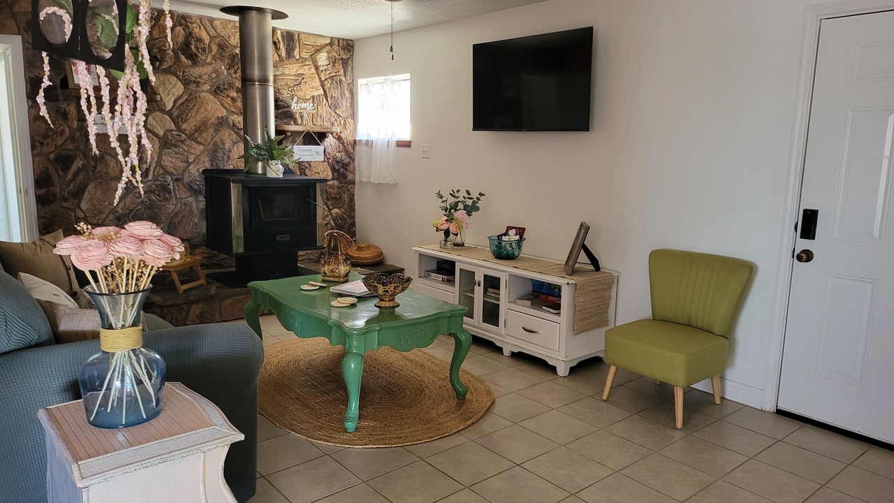 Photo of Livingroom in Apple Valley