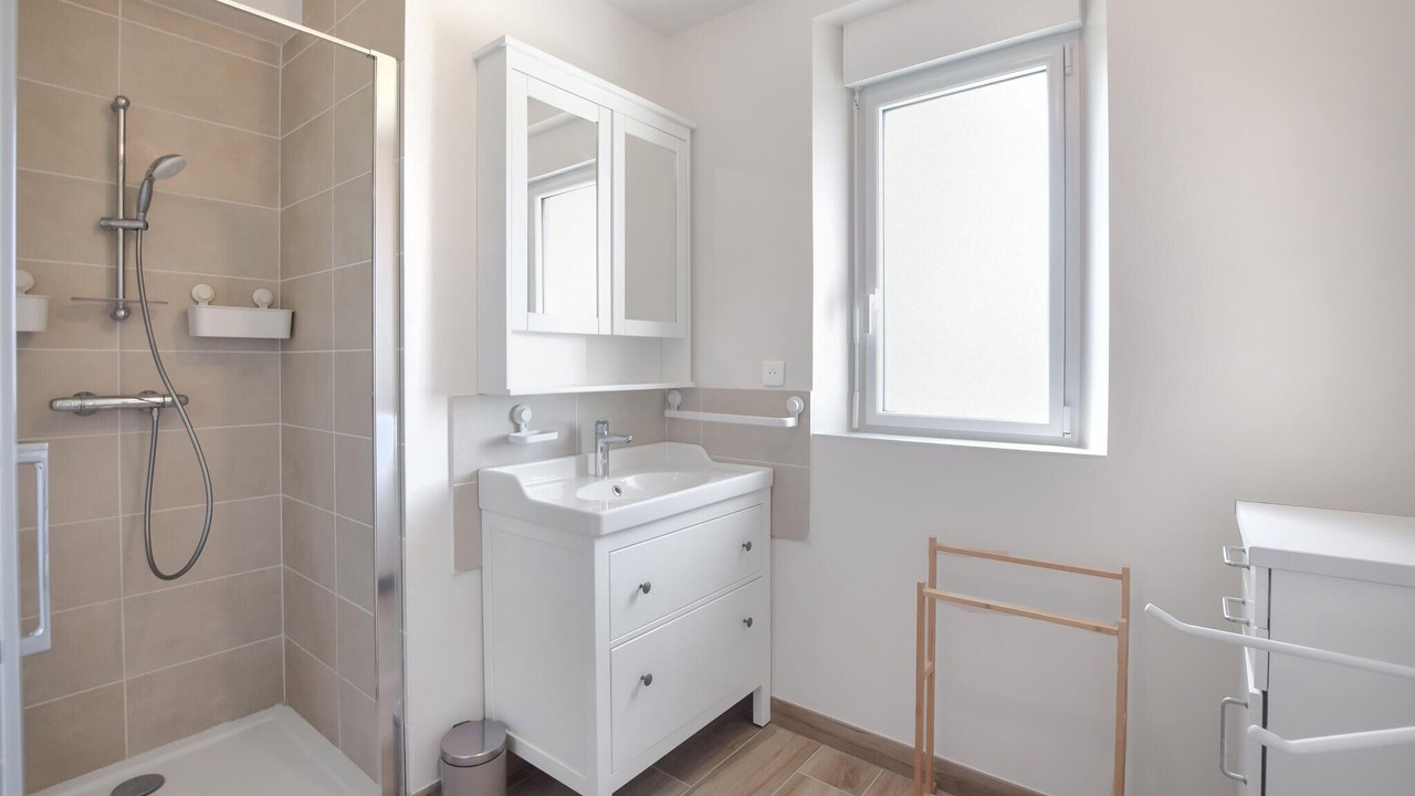 Photo of Bathroom in Creances