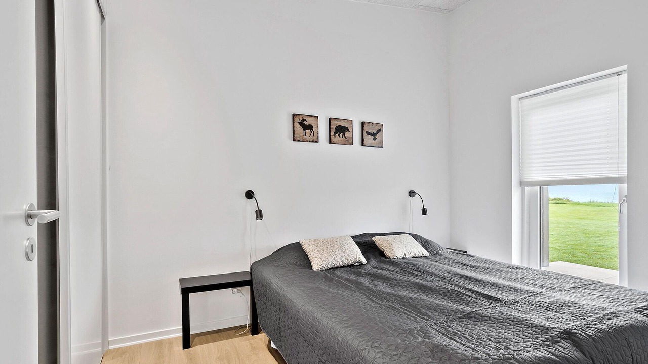 Photo of Others in Arø