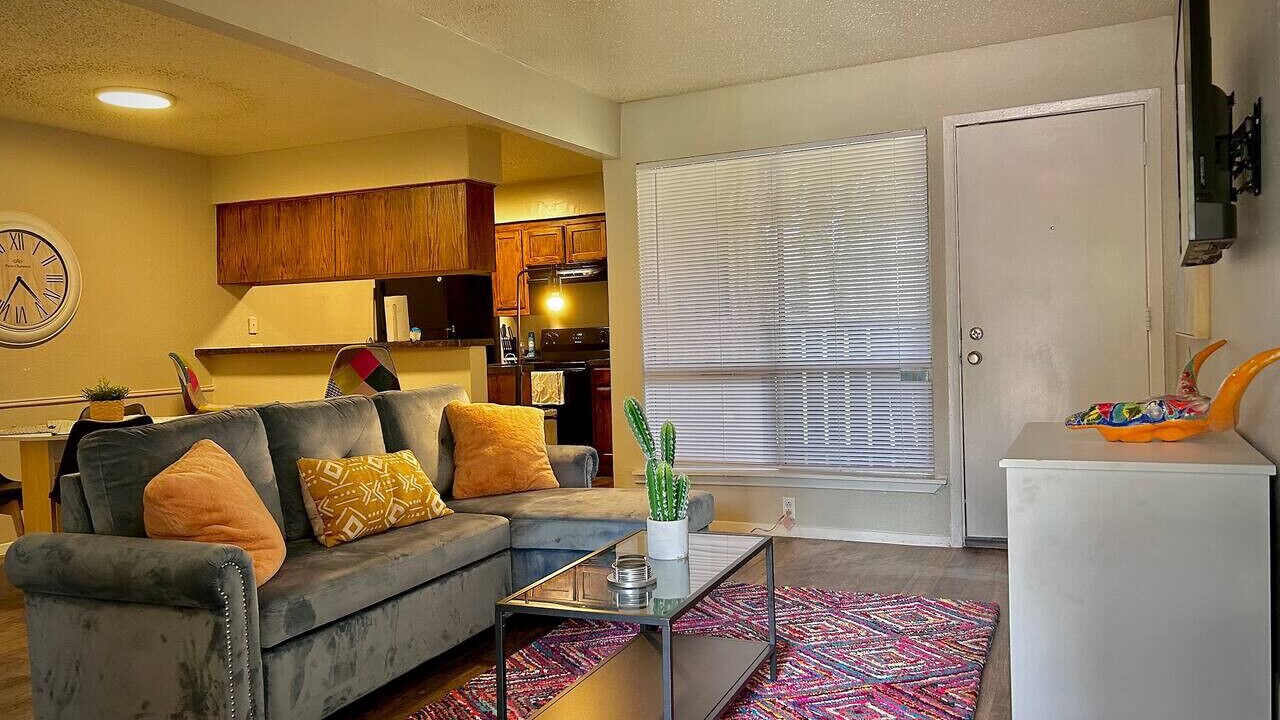 Photo of Livingroom in Sherman