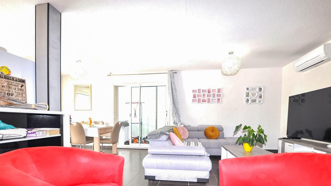 Photo of Bedroom in Alenya