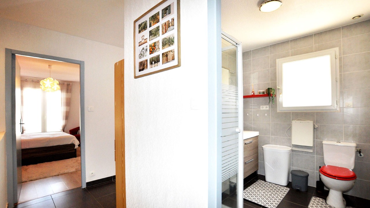 Photo of Bathroom in Alenya