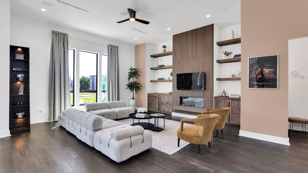 Photo of Livingroom in Houston