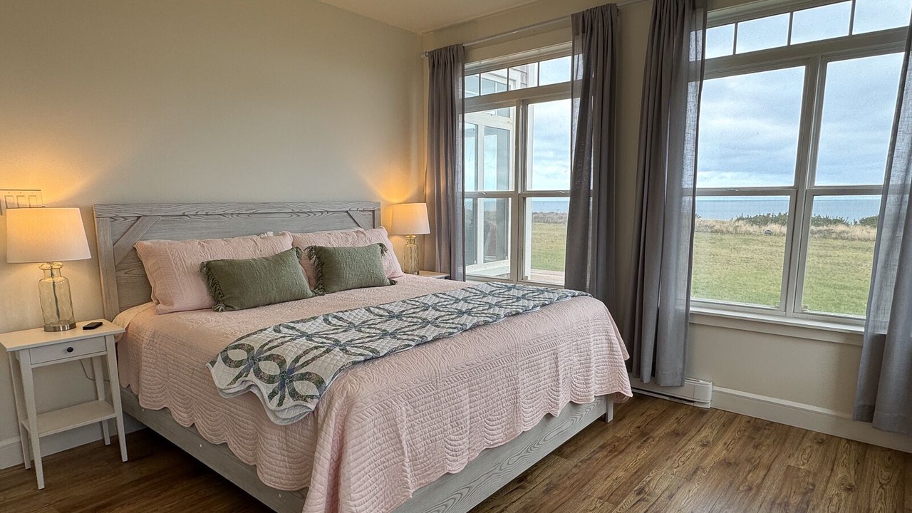 Photo of Bedroom in Sea View