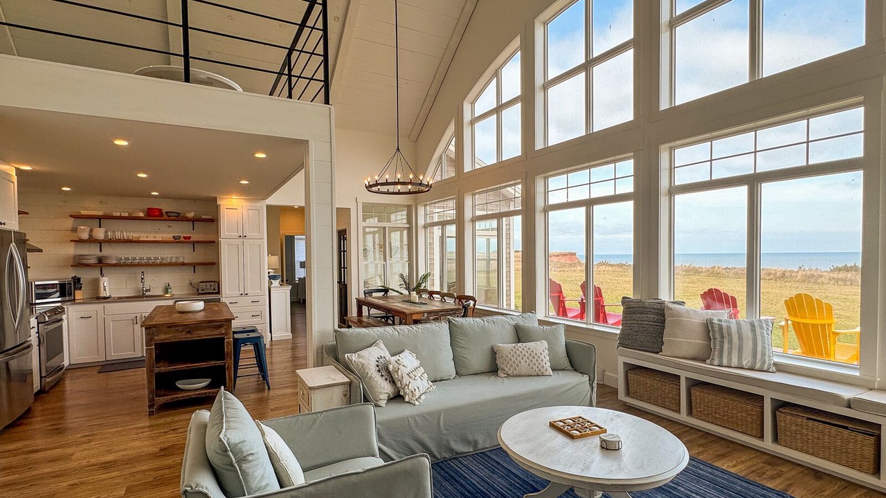 Photo of Livingroom in Sea View