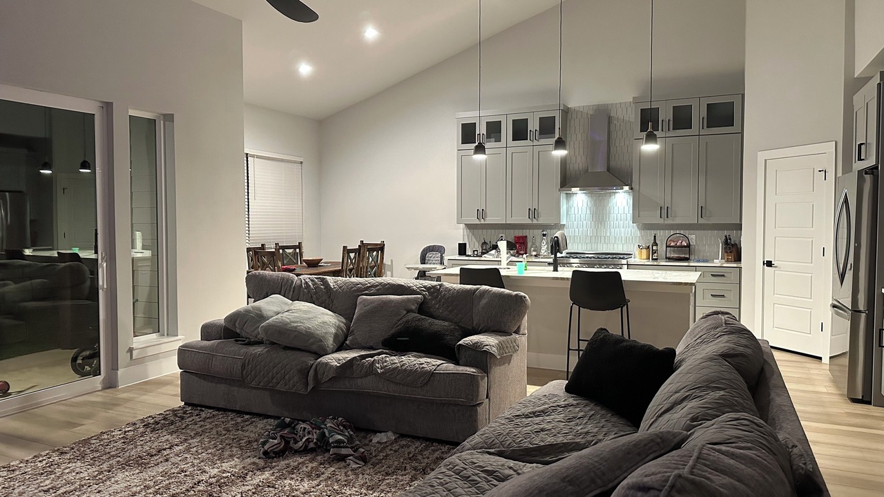 Photo of Livingroom in Liberty Hill