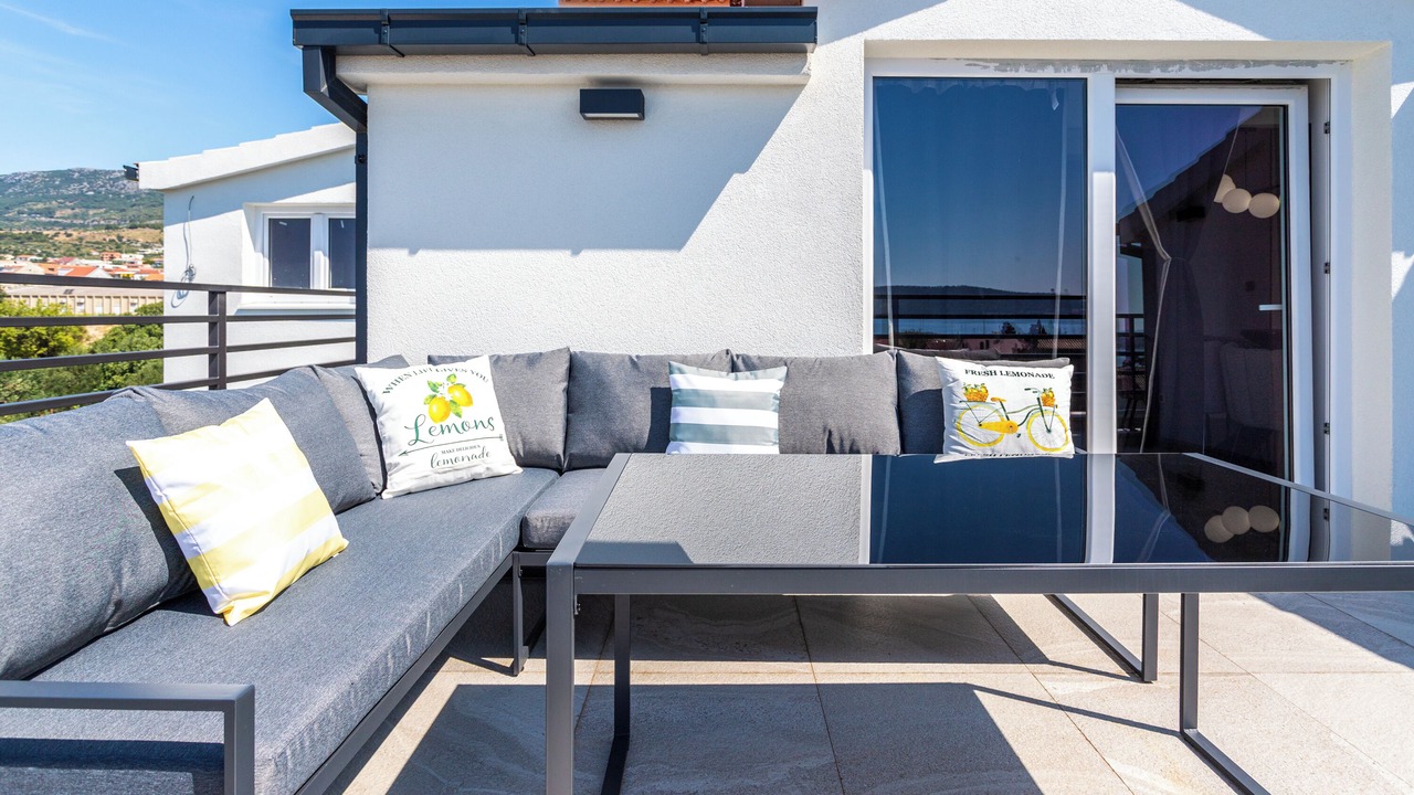 Photo of Patio Balcony in Kastel Gomilica
