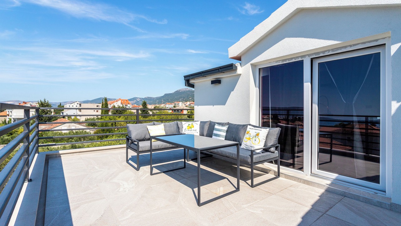 Photo of Patio Balcony in Kastel Gomilica