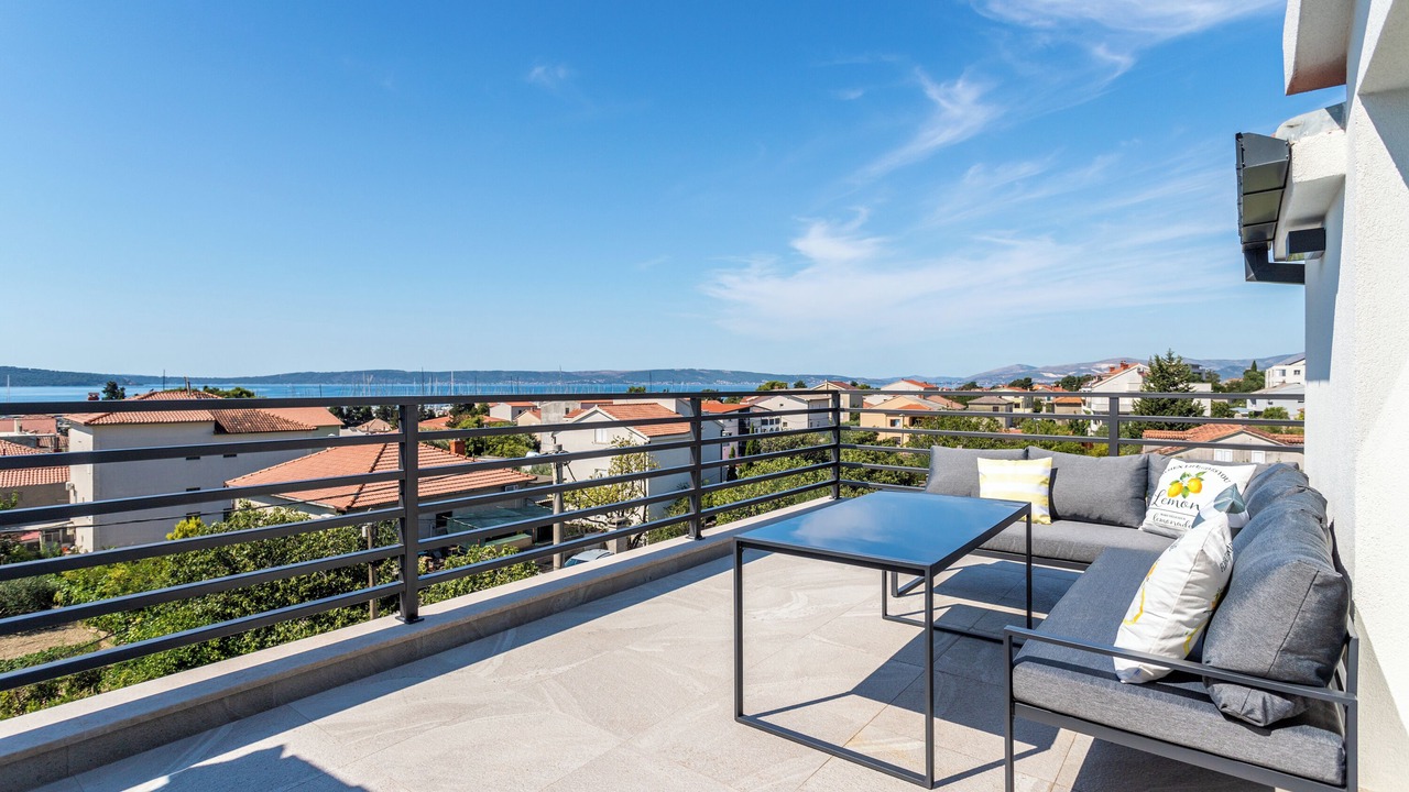 Photo of Patio Balcony in Kastel Gomilica
