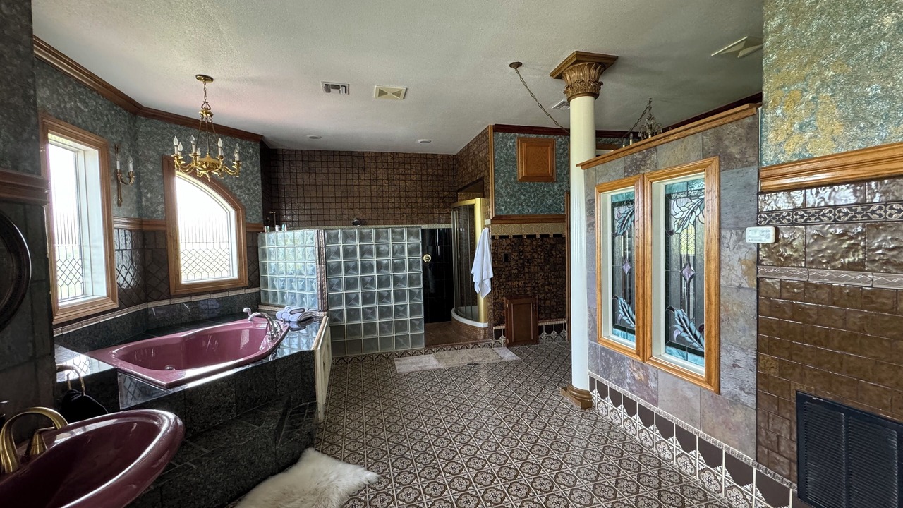 Photo of Bathroom in Hondo