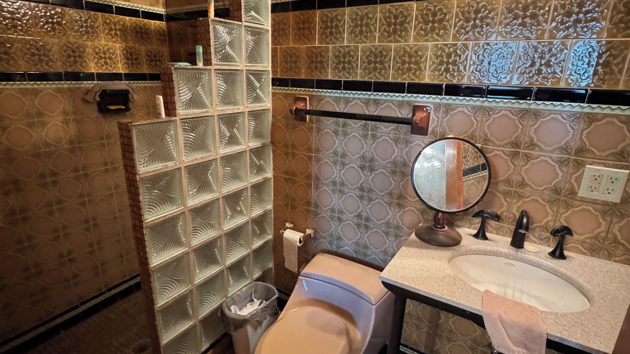 Photo of Bathroom in Hondo