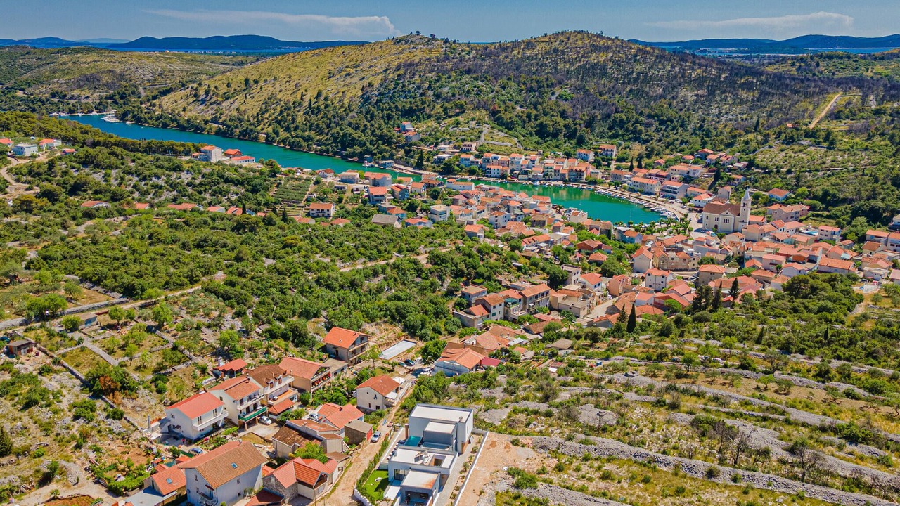 Photo of Others in Zaton