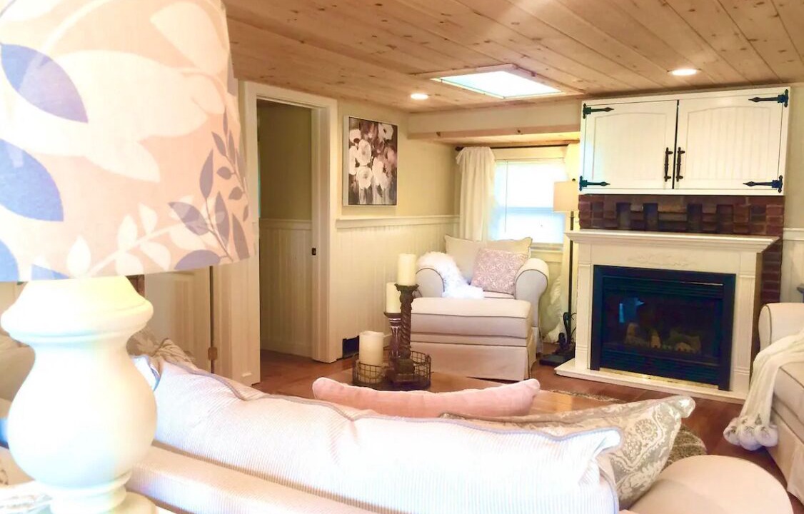 Photo of Livingroom in Rimmon Heights