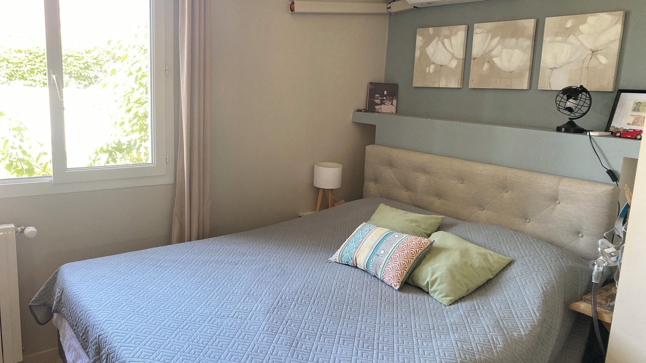 Photo of Bedroom in Thezan-les-Beziers