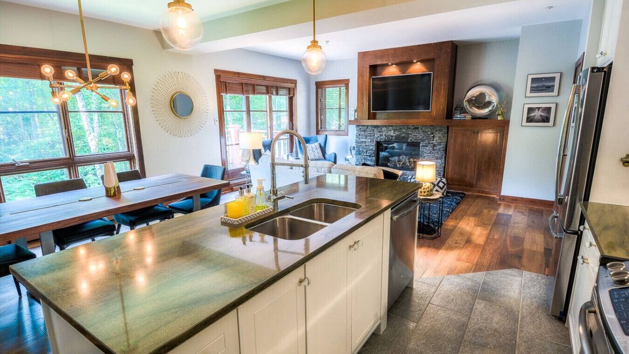Photo of Kitchen in Versant Soleil