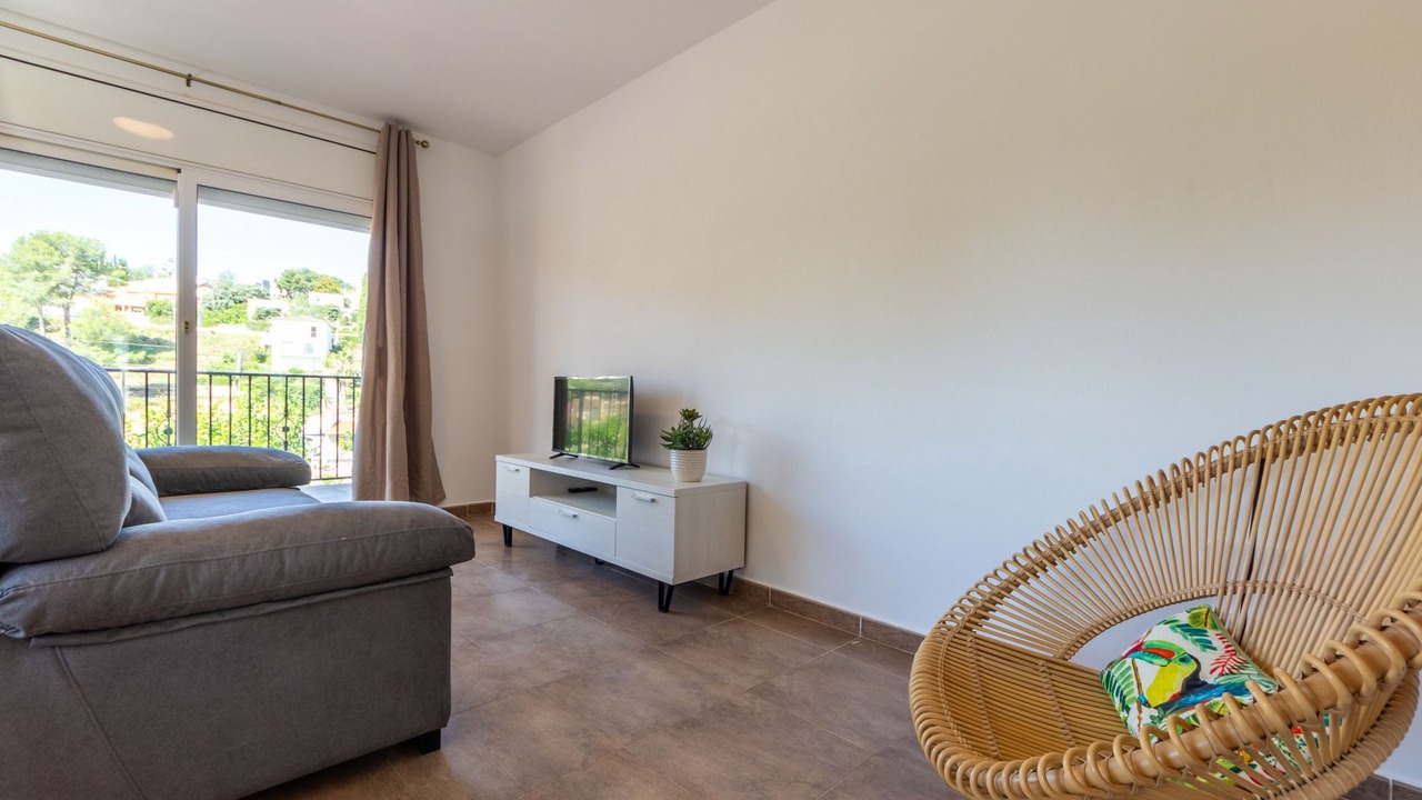 Photo of Livingroom in El Castell de Montornes