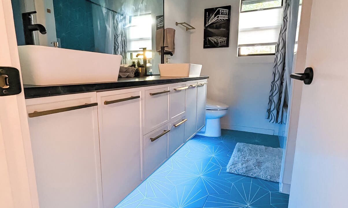 Photo of Bathroom in St. John - Coronado Hills