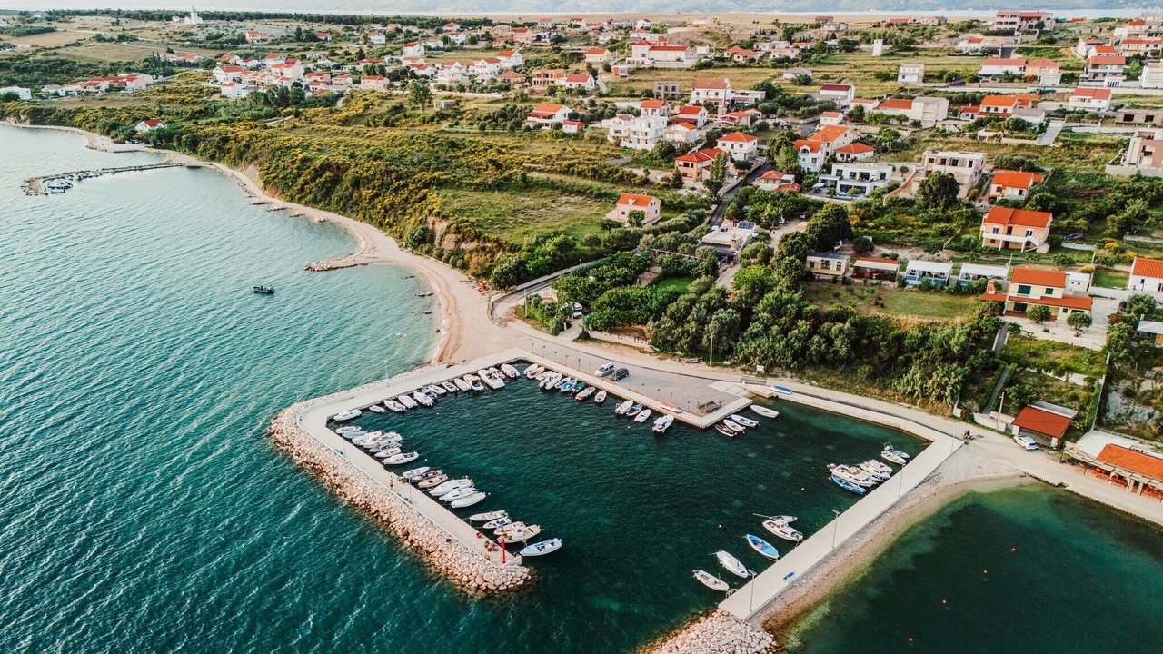 Photo of Others in Rtina