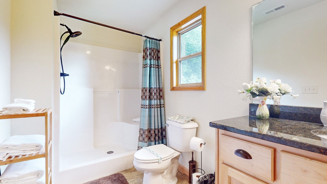 Photo of Bathroom in Murphy