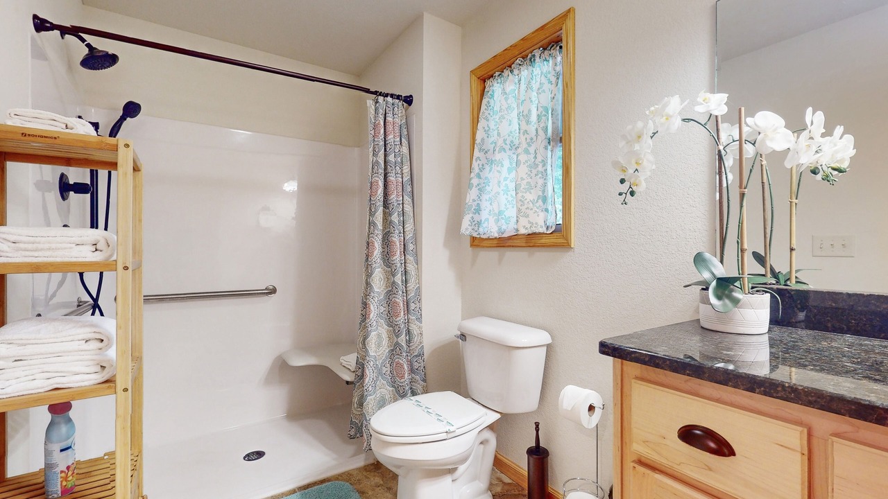 Photo of Bathroom in Murphy