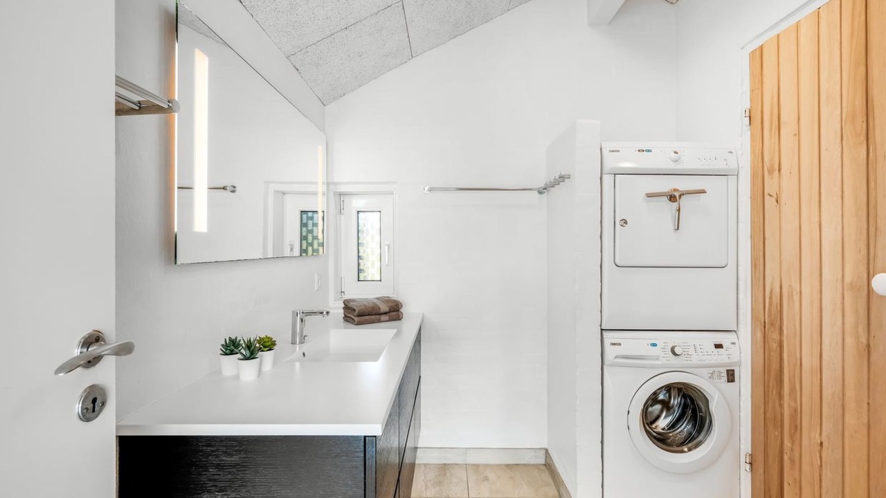 Photo of Bathroom in Vejers Strand