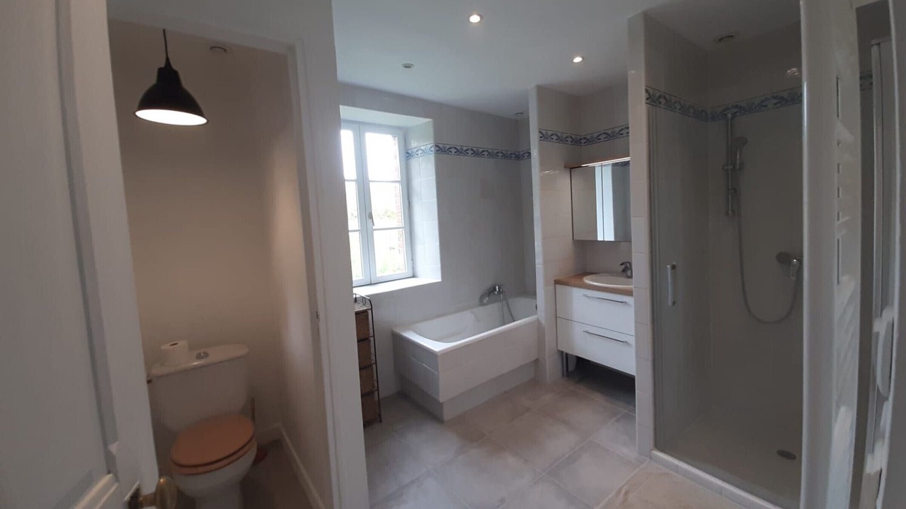 Photo of Bathroom in Gemigny
