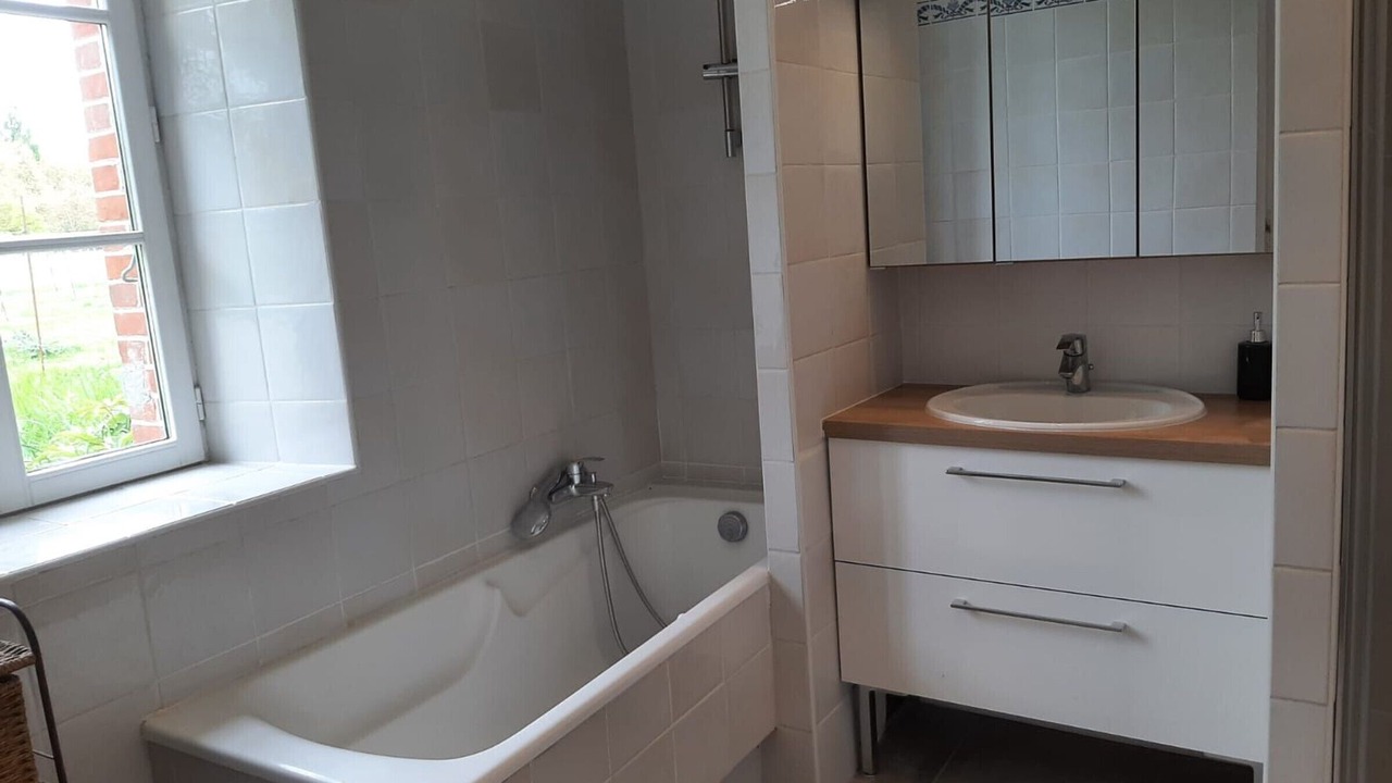 Photo of Bathroom in Gemigny