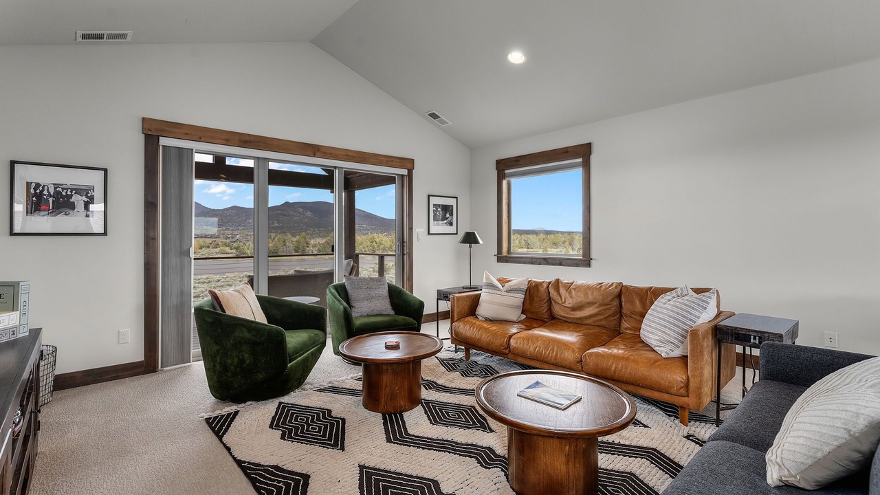 Photo of Livingroom in Alfalfa