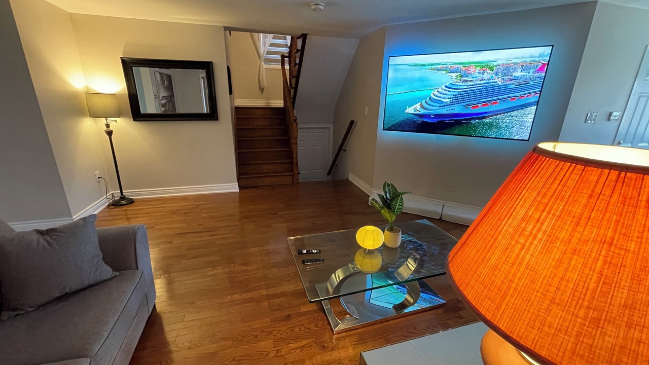 Photo of Livingroom in Whitby