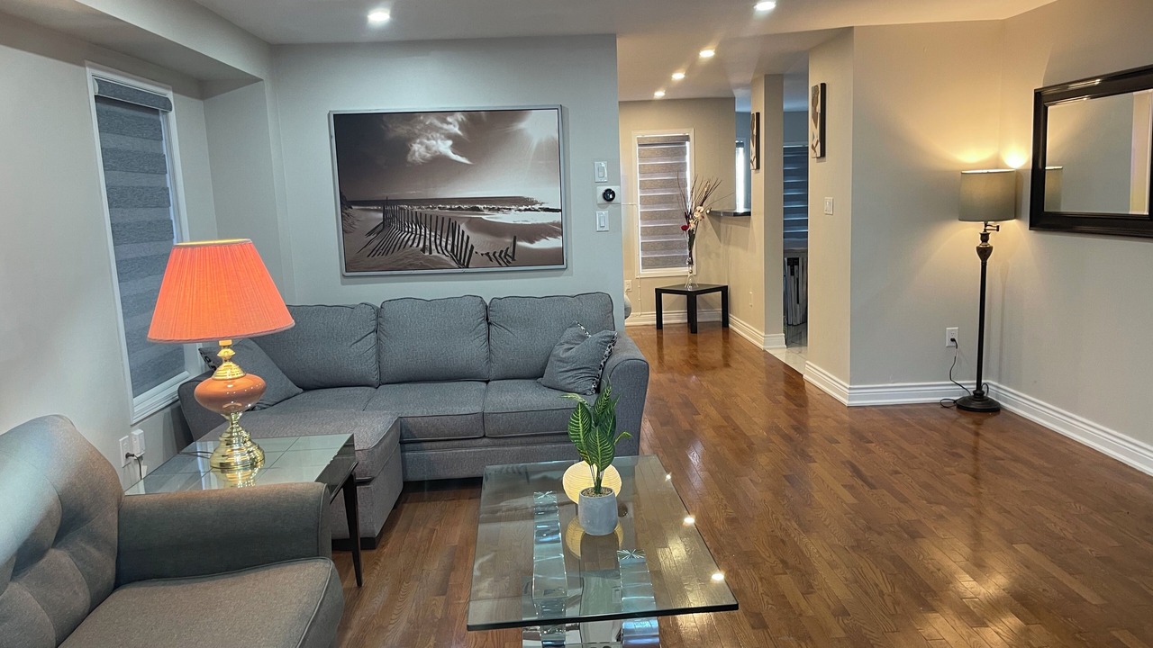 Photo of Livingroom in Whitby