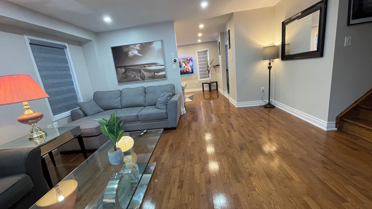 Photo of Livingroom in Whitby