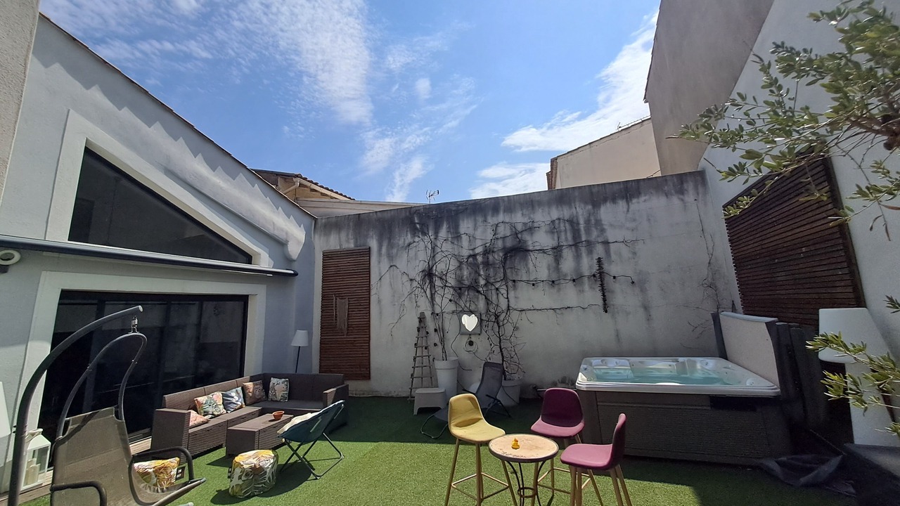 Photo of Patio Balcony in Saint-Jean-de-Vedas