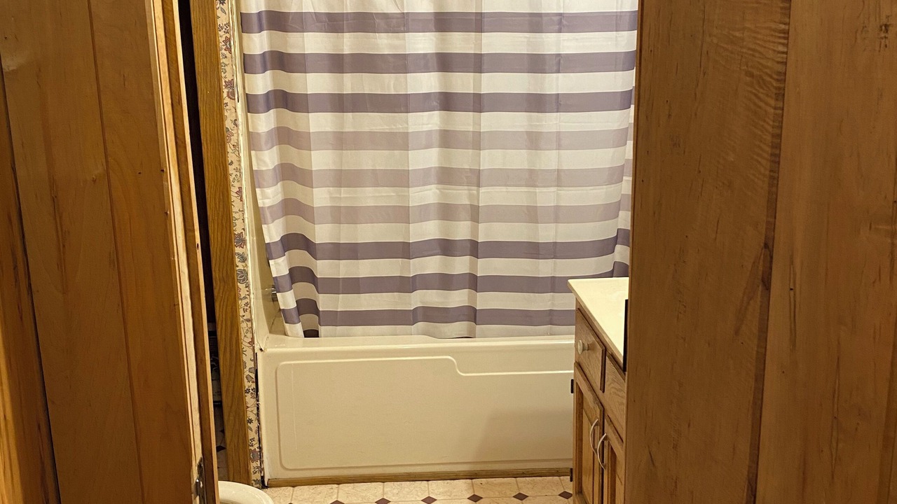 Photo of Bathroom in Kelso