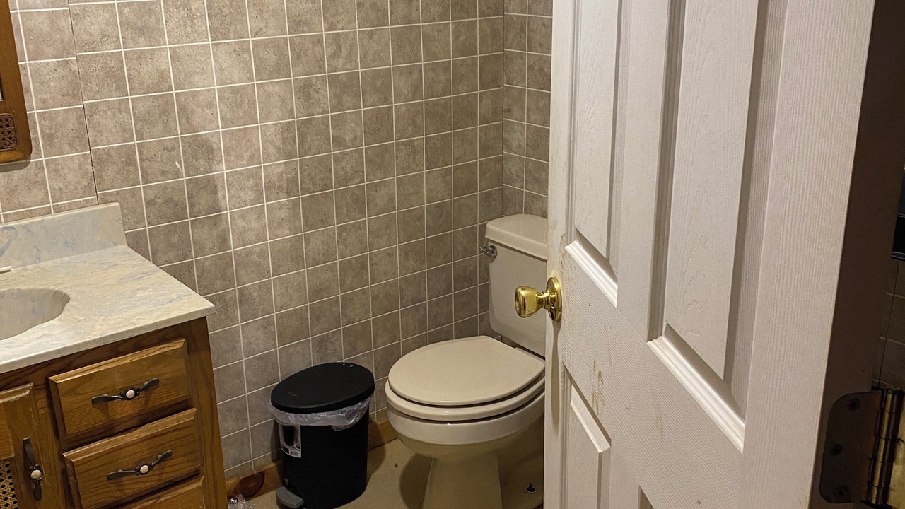Photo of Bathroom in Kelso