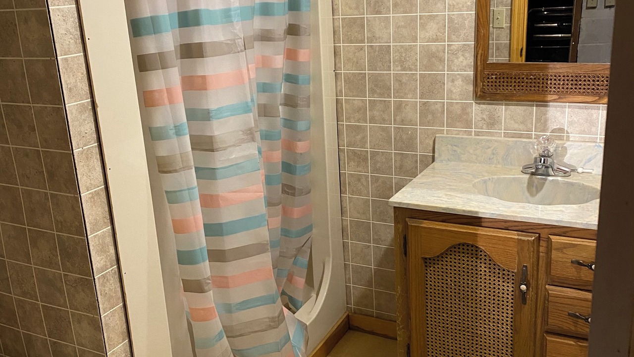 Photo of Bathroom in Kelso