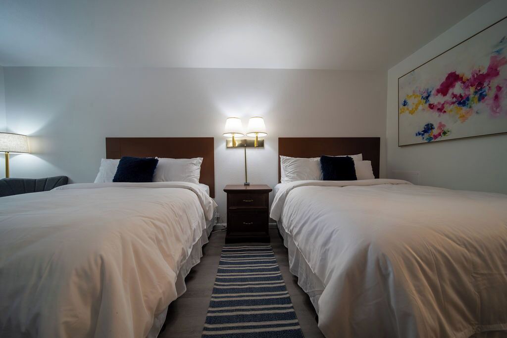 Photo of Bedroom in Eureka Springs Historic District