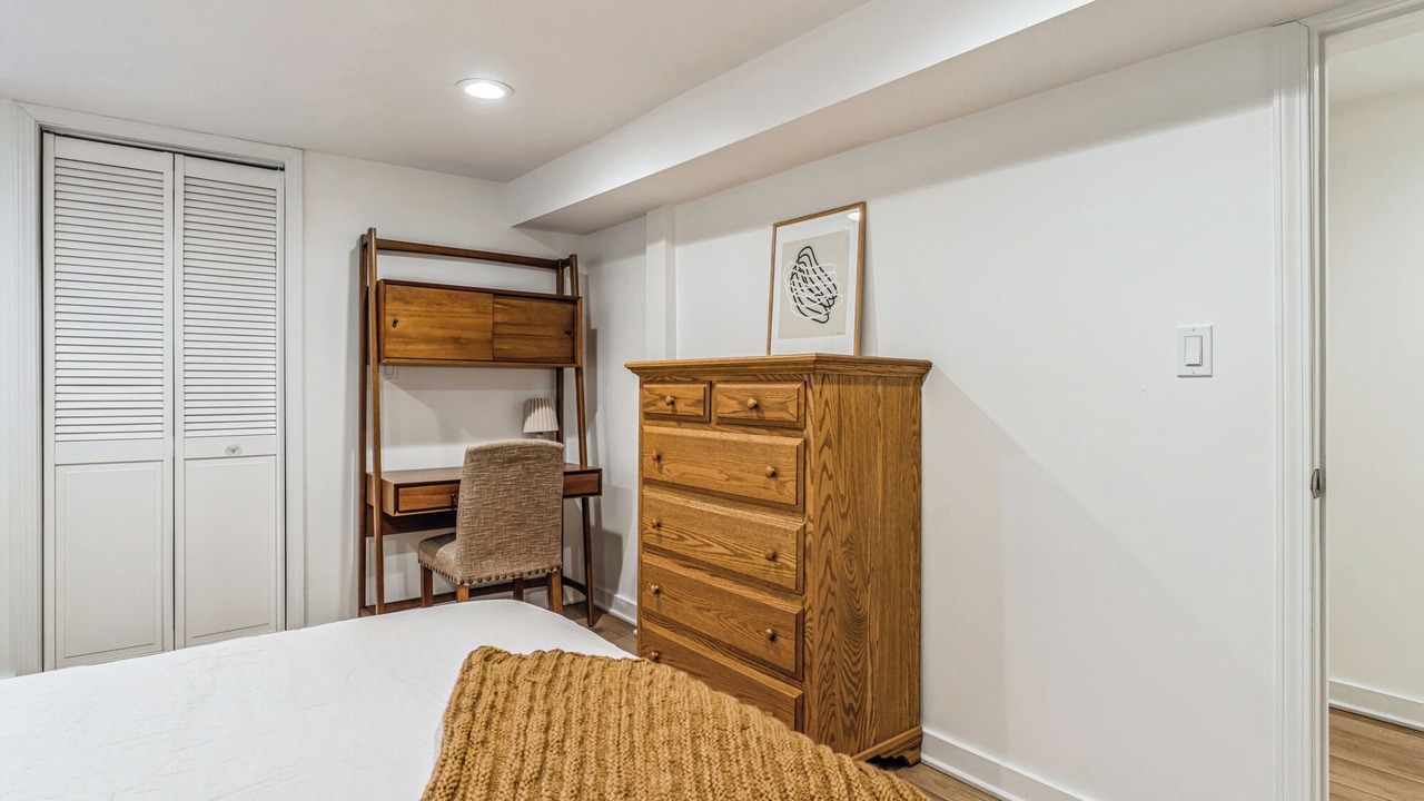 Photo of Bedroom in Logan Square