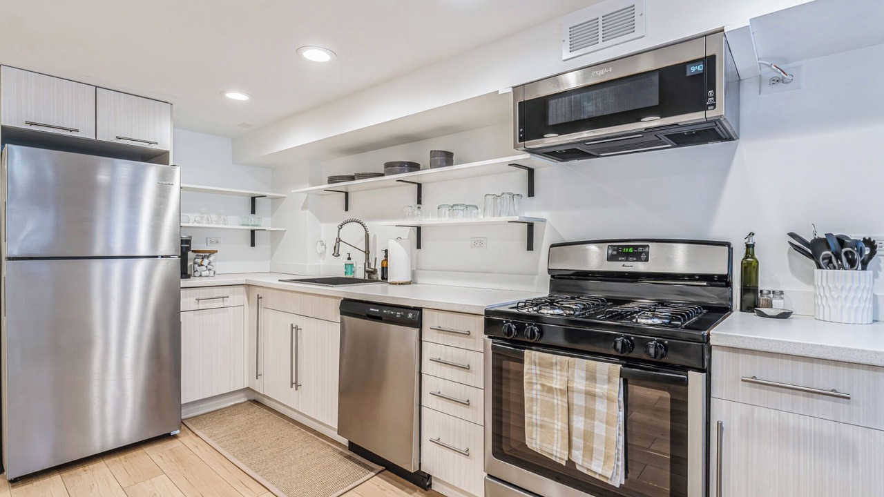 Photo of Kitchen in Logan Square