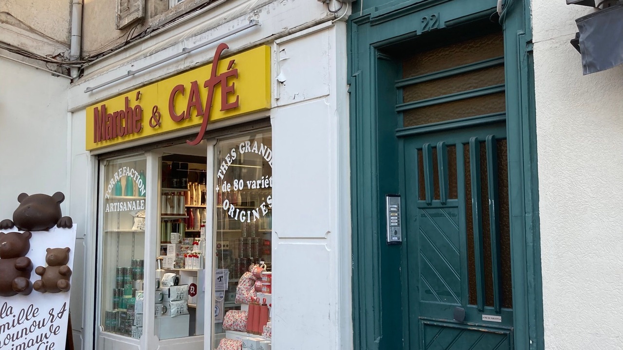 Photo of Outdoor in Poincare - Foch - Anatole France - Croix de Bourgogne