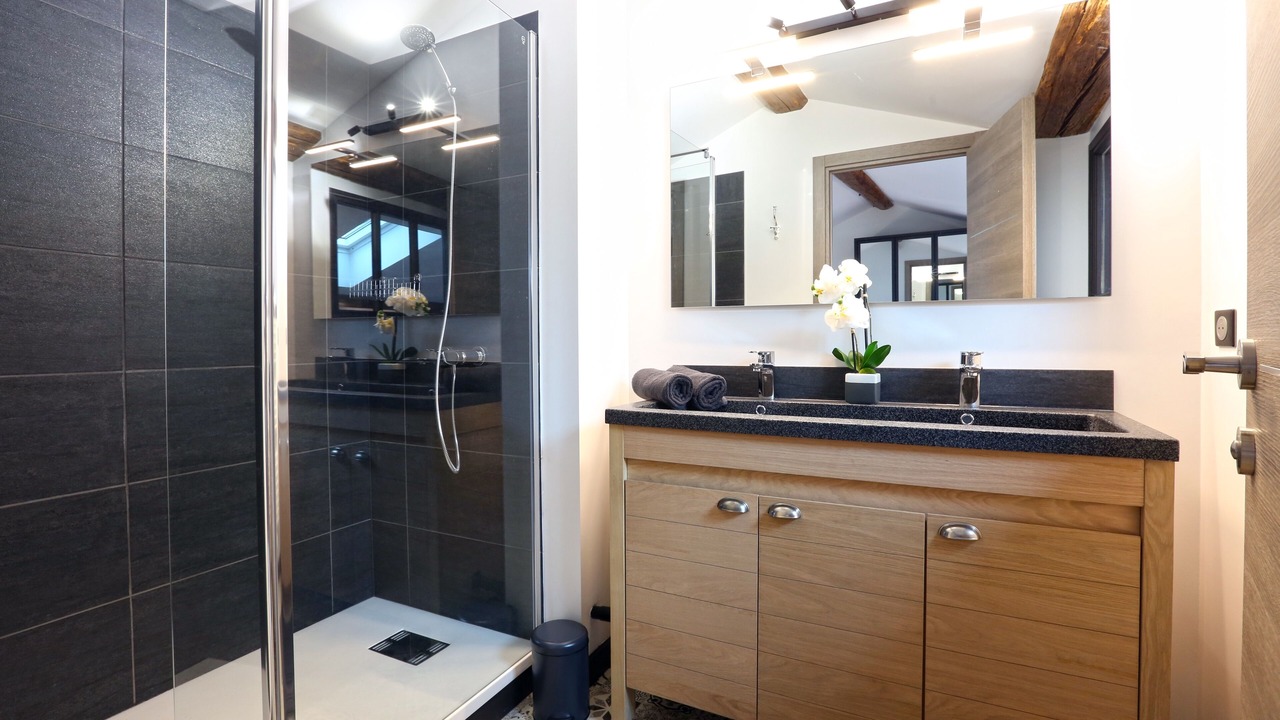 Photo of Bathroom in Nancy City Centre