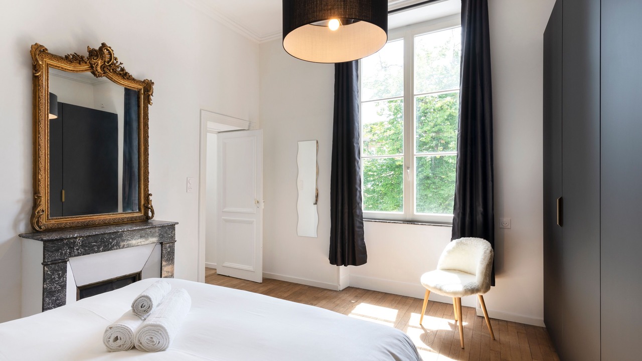 Photo of Bedroom in Saint Nicolas - Charles III - Ville vieille - Trois Maisons - Leopold