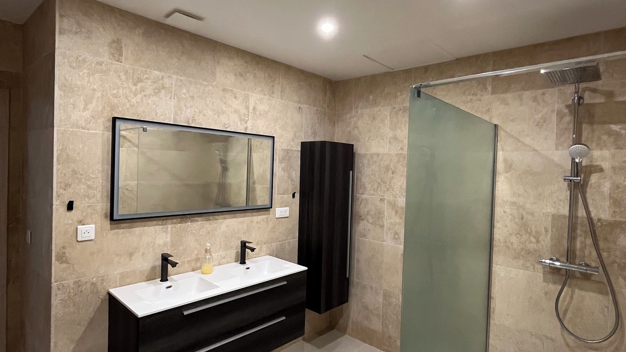 Photo of Bathroom in La Verdiere