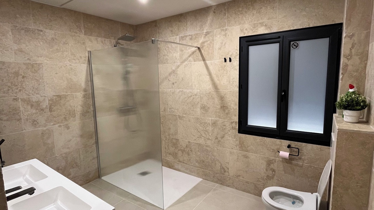 Photo of Bathroom in La Verdiere