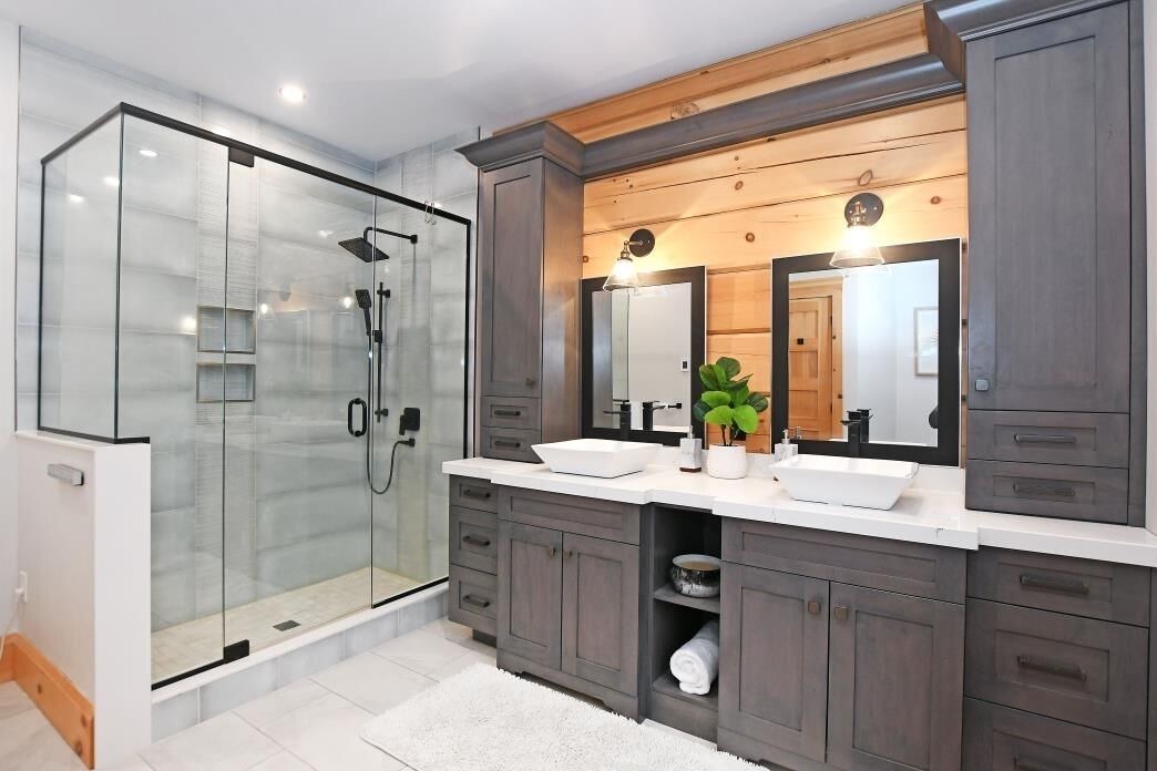 Photo of Bathroom in Brock