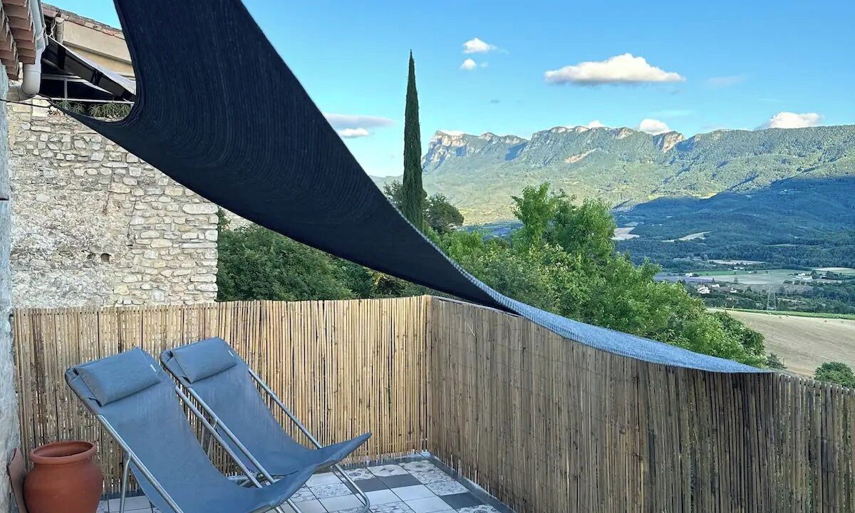 Photo of Patio Balcony in Mirabel-et-Blacons