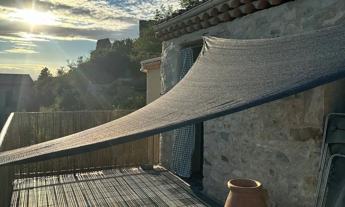 Photo of Patio Balcony in Mirabel-et-Blacons