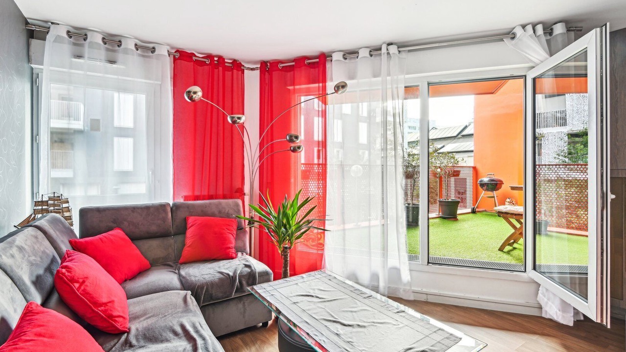Photo of Livingroom in Saint-Ouen