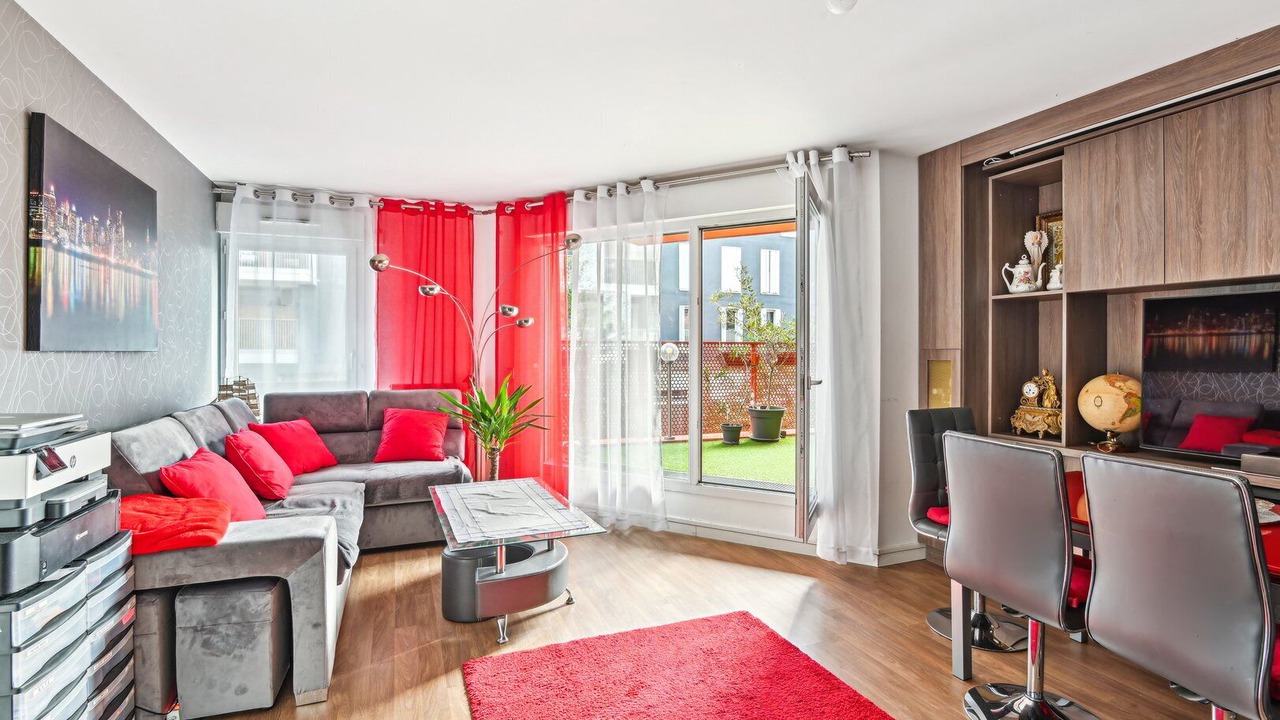 Photo of Livingroom in Saint-Ouen