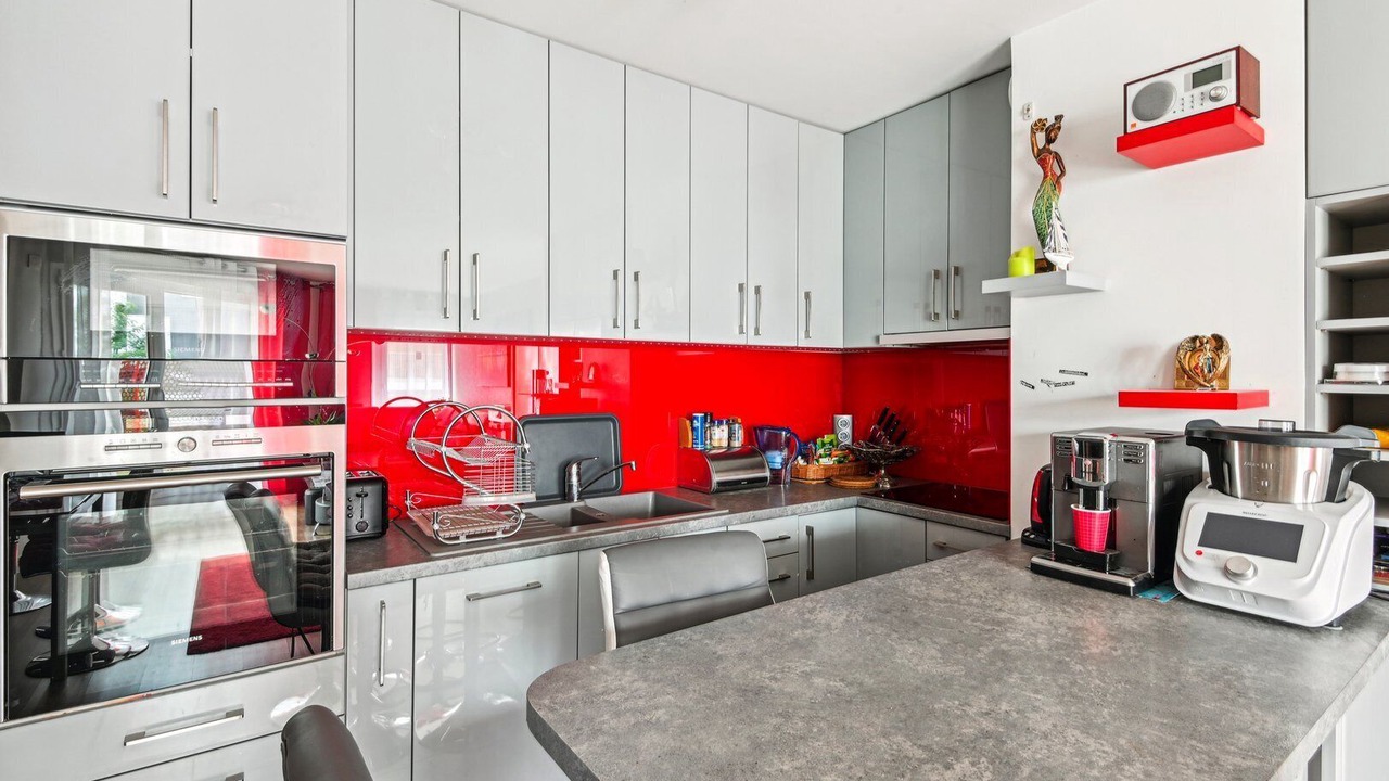 Photo of Kitchen in Saint-Ouen